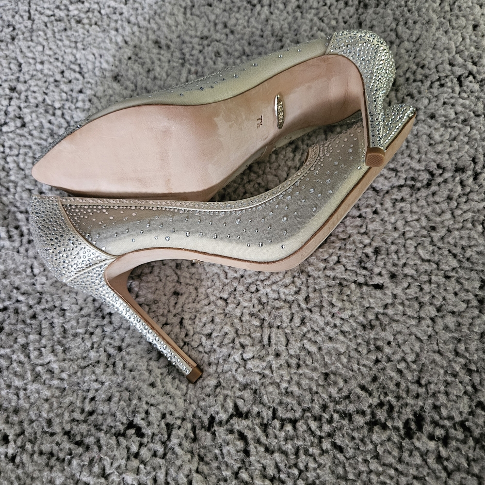 SALE Weslee III Princess Pump - Size 7.5 - Picture 6 of 7
